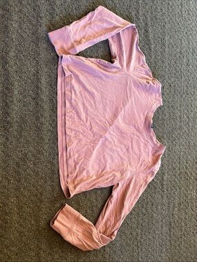 Women’s Long-Sleeve crop top - salmon